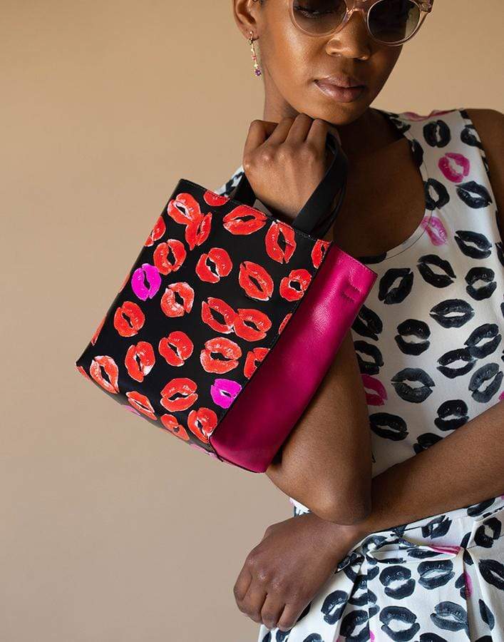 MARNI-Mini Kiss Tornado Museo Soft Tote-BLK/PRPL