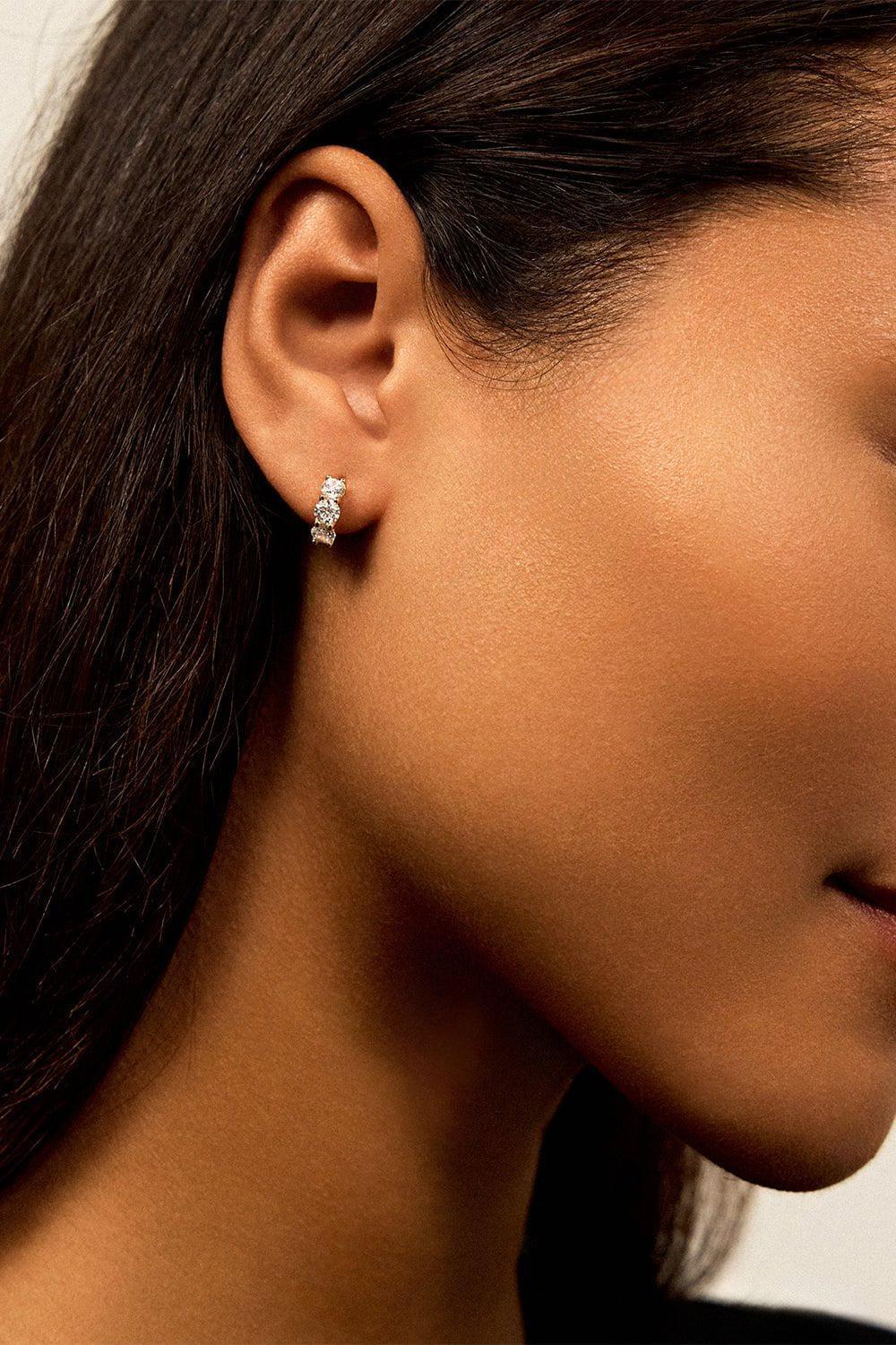 MELISSA KAYE-Sadie Huggie Hoop Earrings - Yellow Gold - 4mm-YELLOW GOLD
