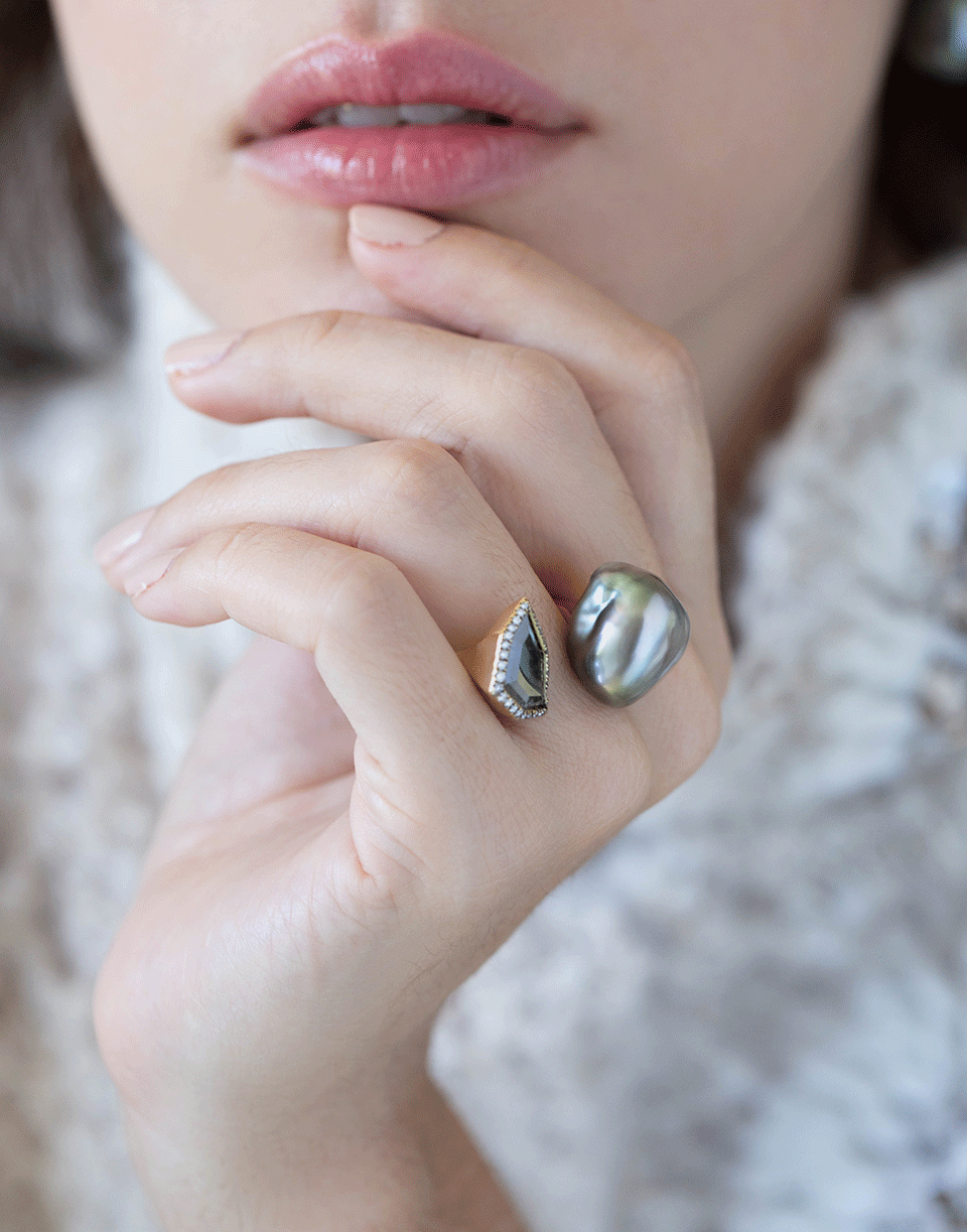 MIZUKI-Tahitian Pearl and Black Diamond Pave Ring-YELLOW GOLD
