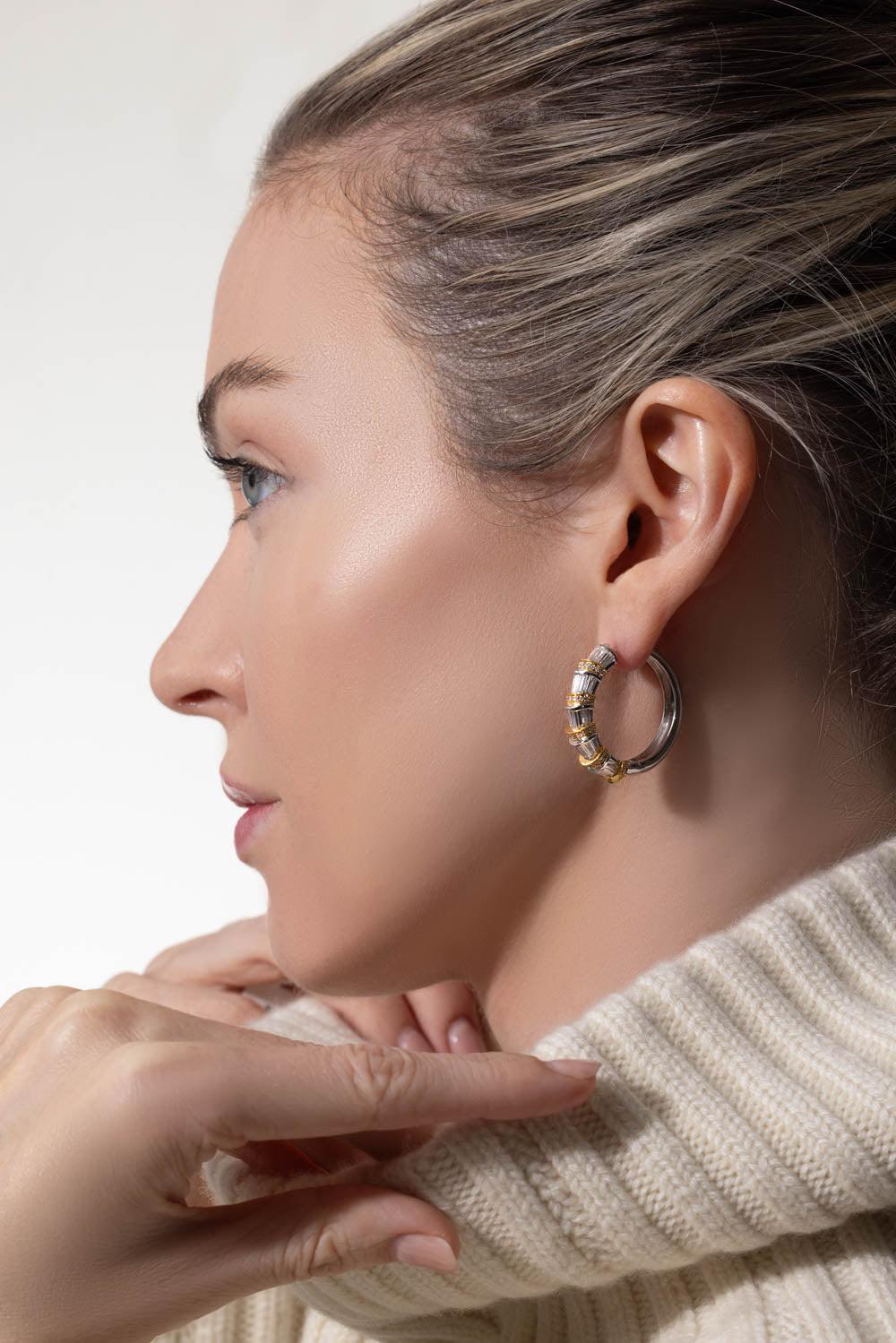MOKSH-Diamond Bar Nuur Earrings-WHITE GOLD