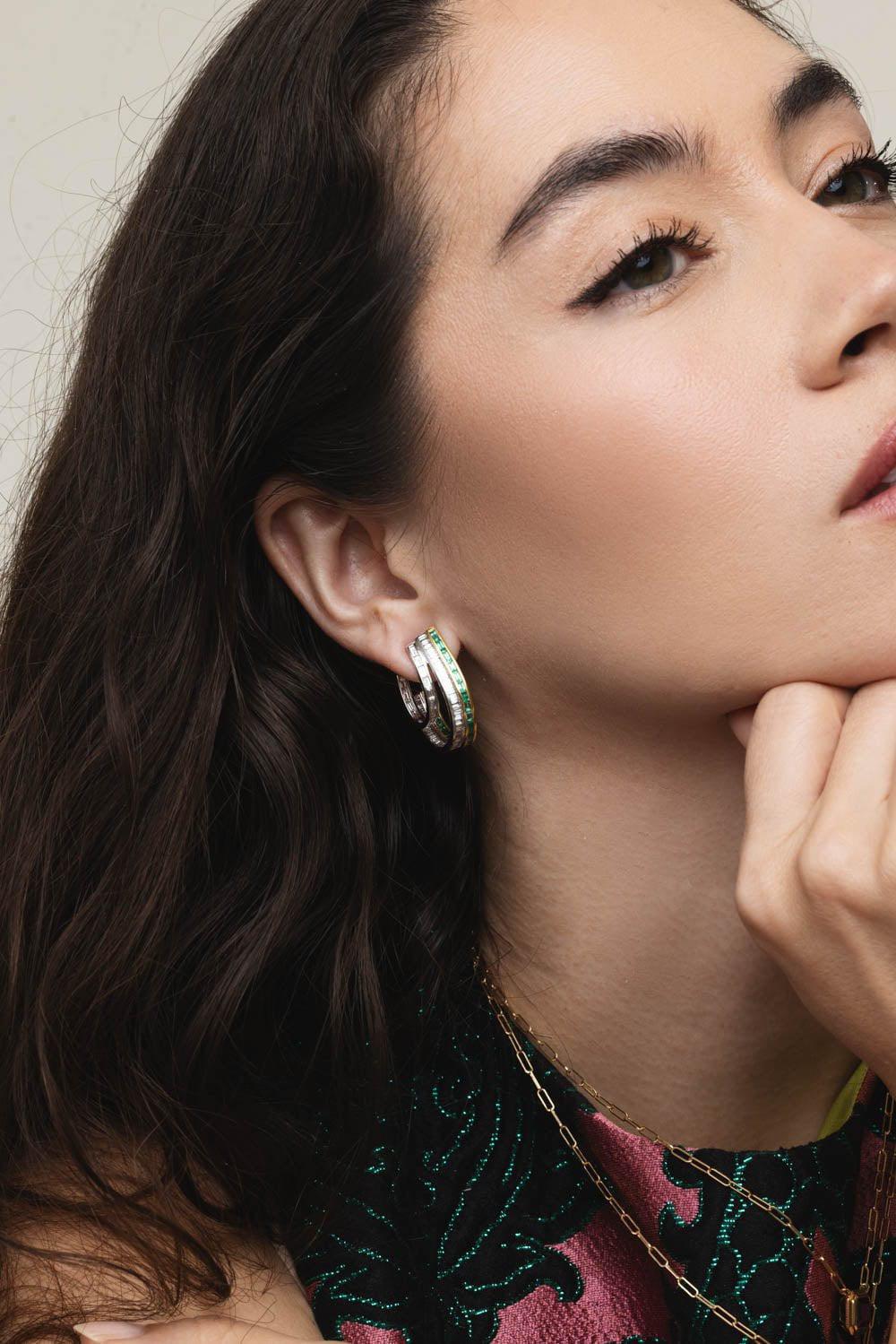 MOKSH-Emerald Nuur Earrings-WHITE GOLD