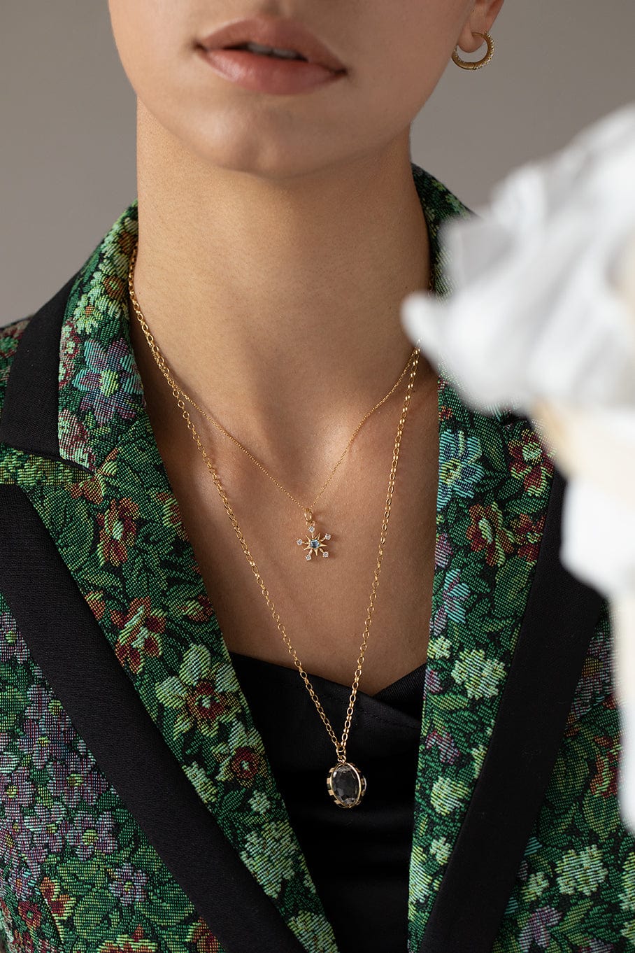 MONICA RICH KOSANN-Carpe Diem Rock Crystal Necklace-YELLOW GOLD