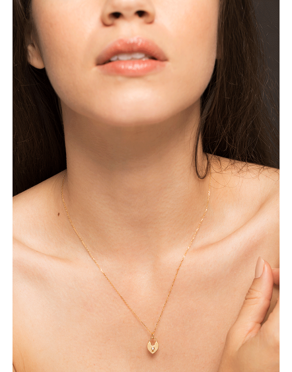 MONICA RICH KOSANN-Heart Shaped Lock Charm Necklace-YELLOW GOLD