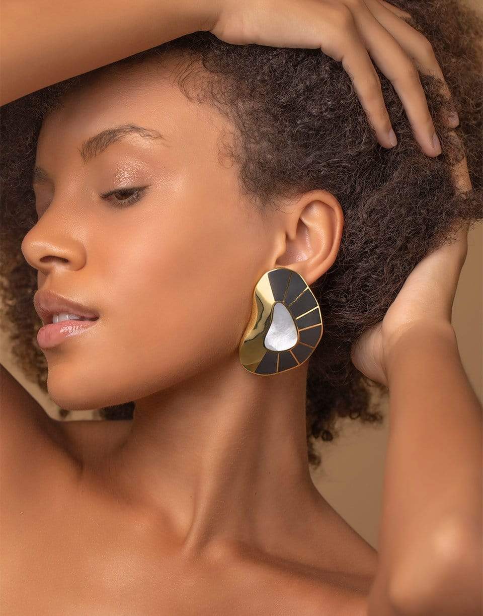MONICA SORDO-Puinar Earflares-YELLOW GOLD