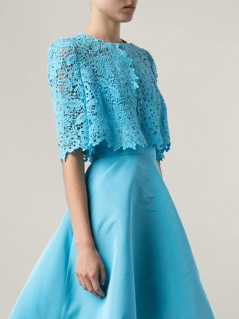 MONIQUE LHUILLIER-Cropped Guipure Lace Cape-SKYBLUE