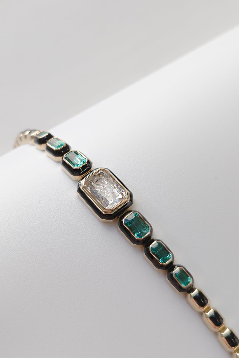 MORITZ GLIK-Emeralds Tennis Shaker Bracelet-YELLOW GOLD