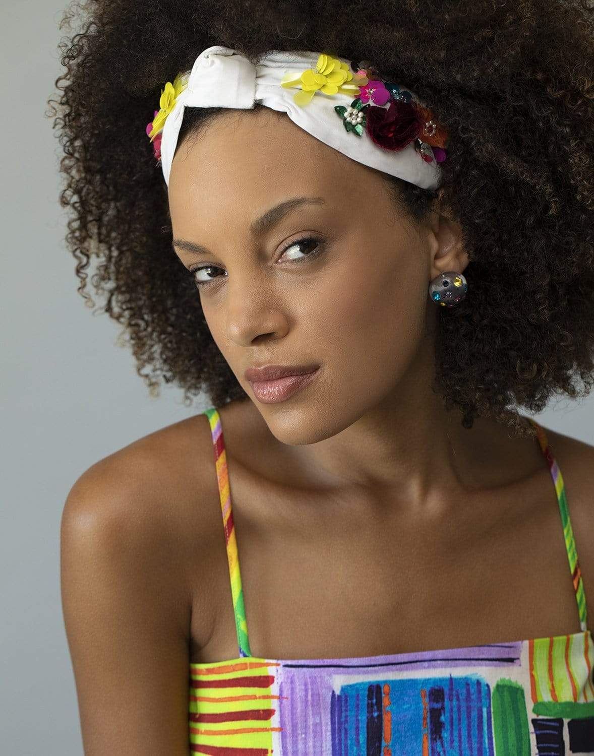 NAMJOSH-Flower Embroidered Headband-WHT/MULT