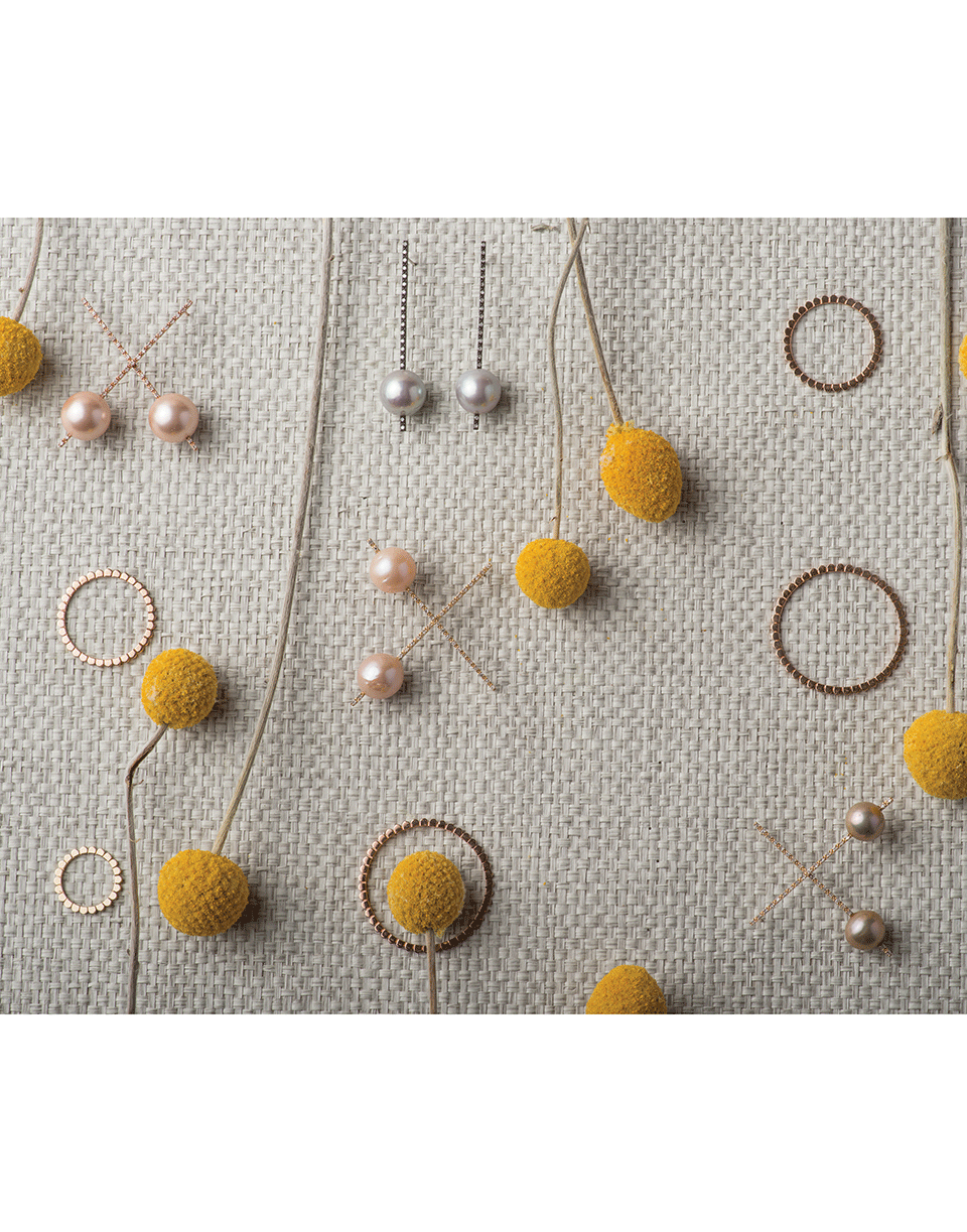 NANCY NEWBERG-Three Linked Daisy Hoop Earrings-ROSE GOLD