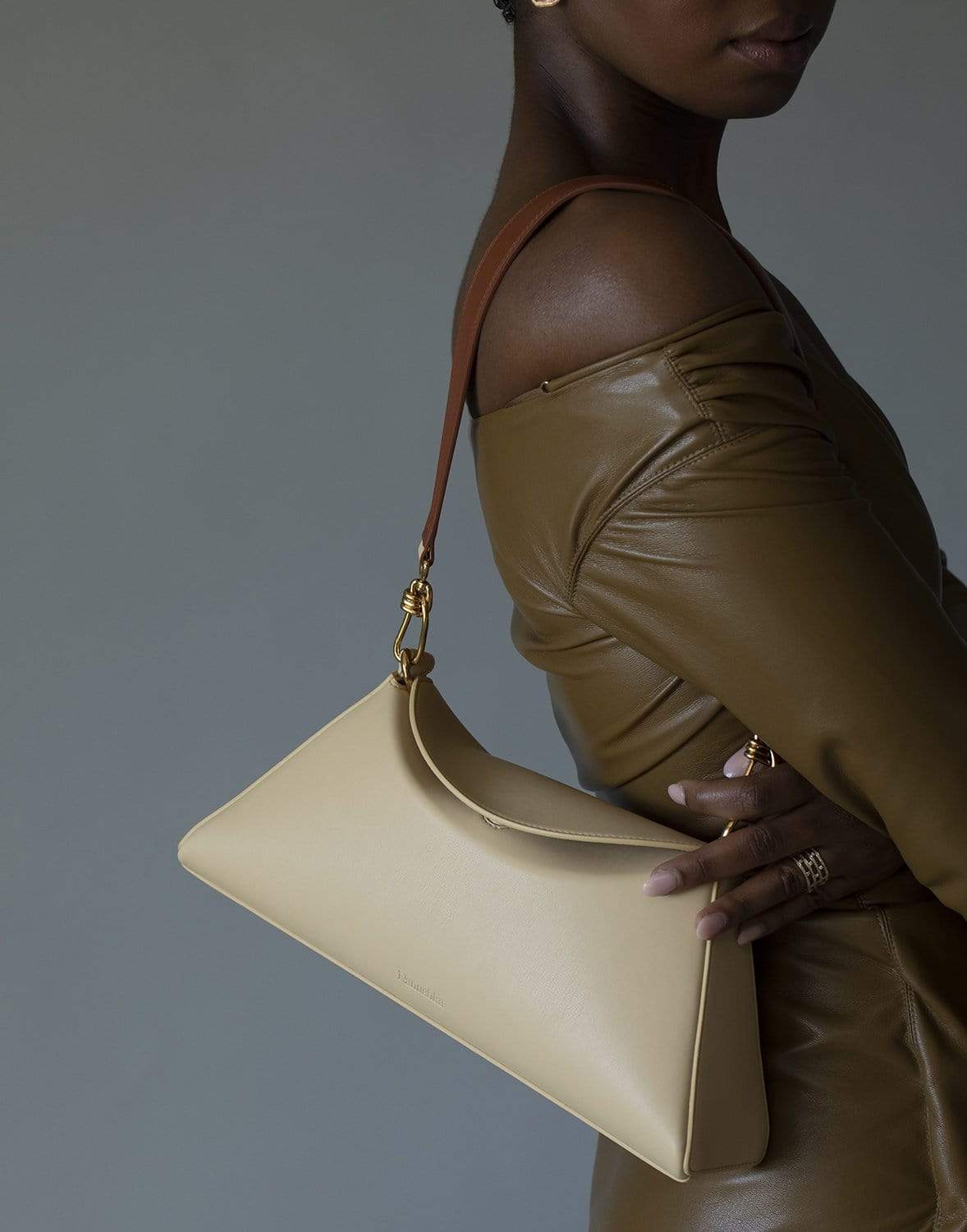 NANUSHKA-Sable Noya Baguette-SABLE