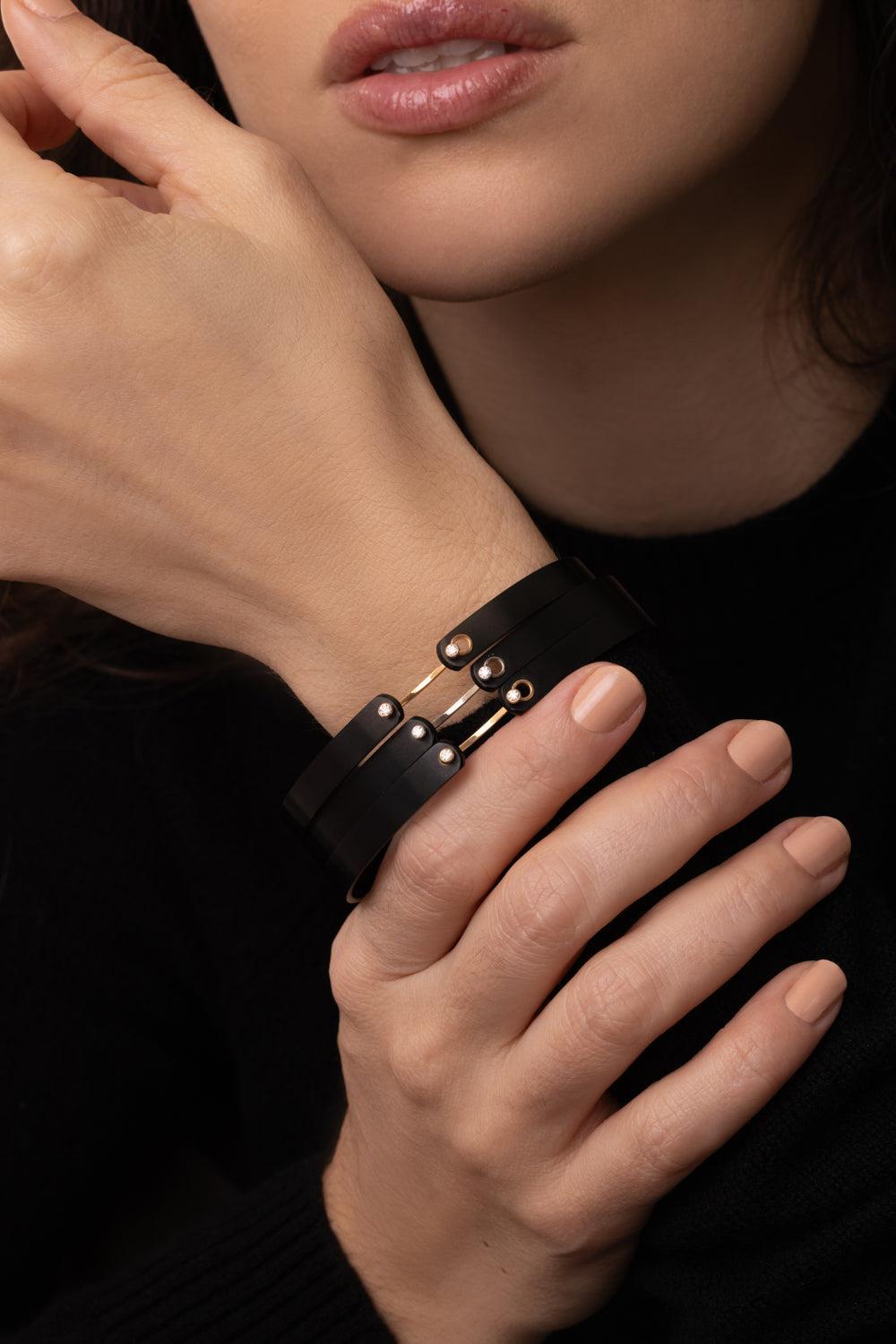 Midnight In Manhattan Gm Mood Bracelet - Yellow Gold-TITANIUM-20-JEWELRYFINE JEWELBRACELET O-NOUVEL HERITAGE