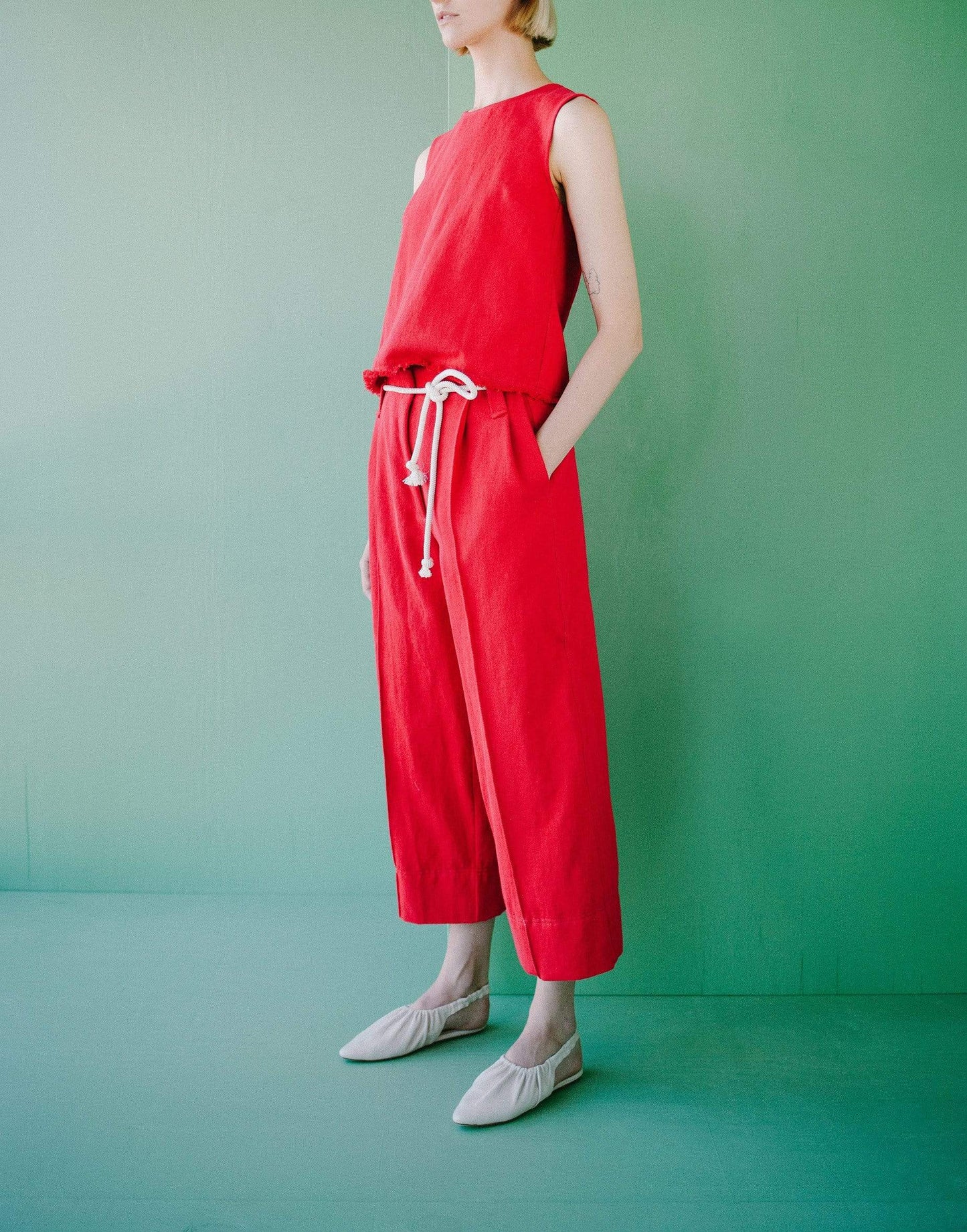 ODEEH-Wide Leg Crop Trouser-