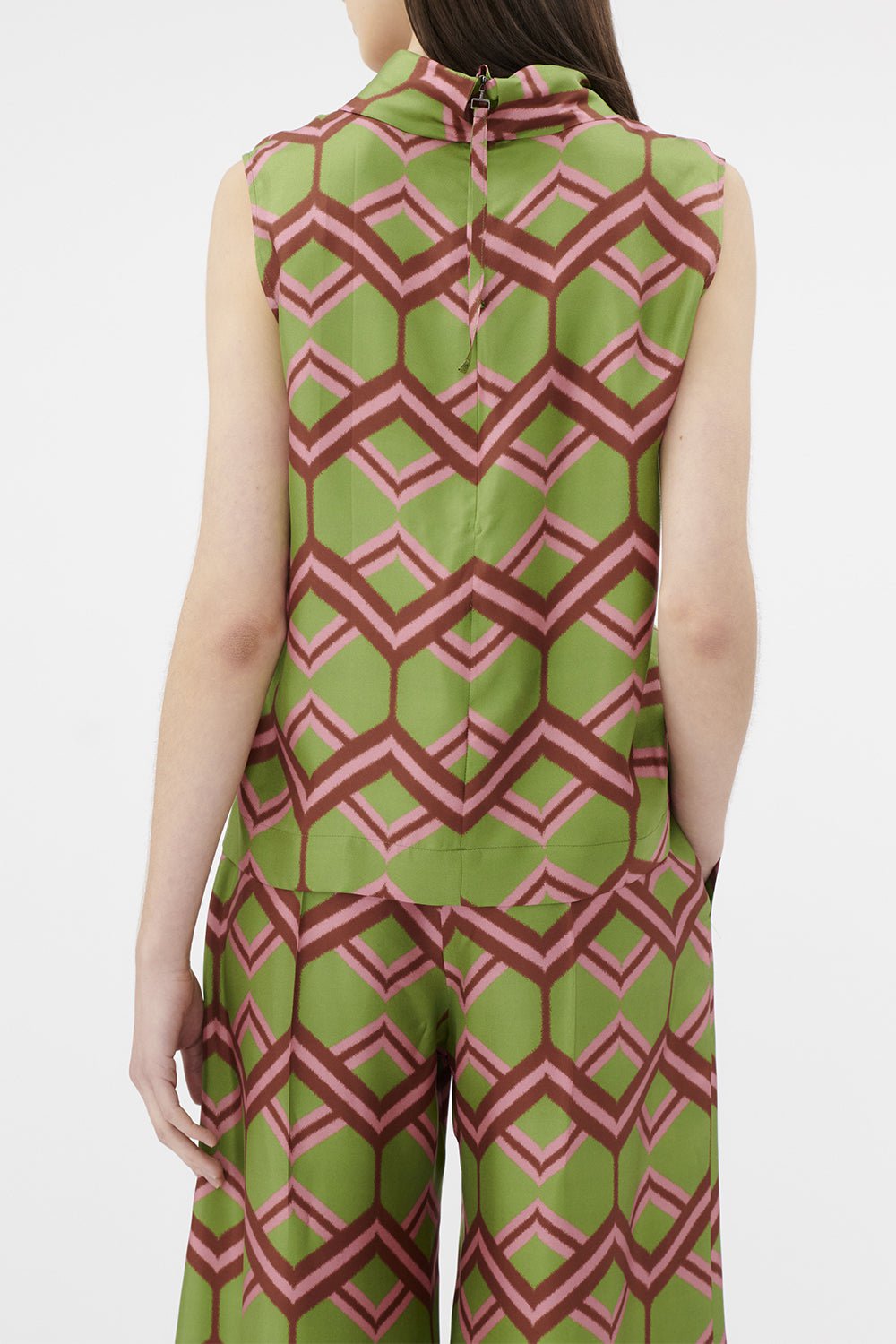 ODEEH-Sleeveless Mockneck Blouse-