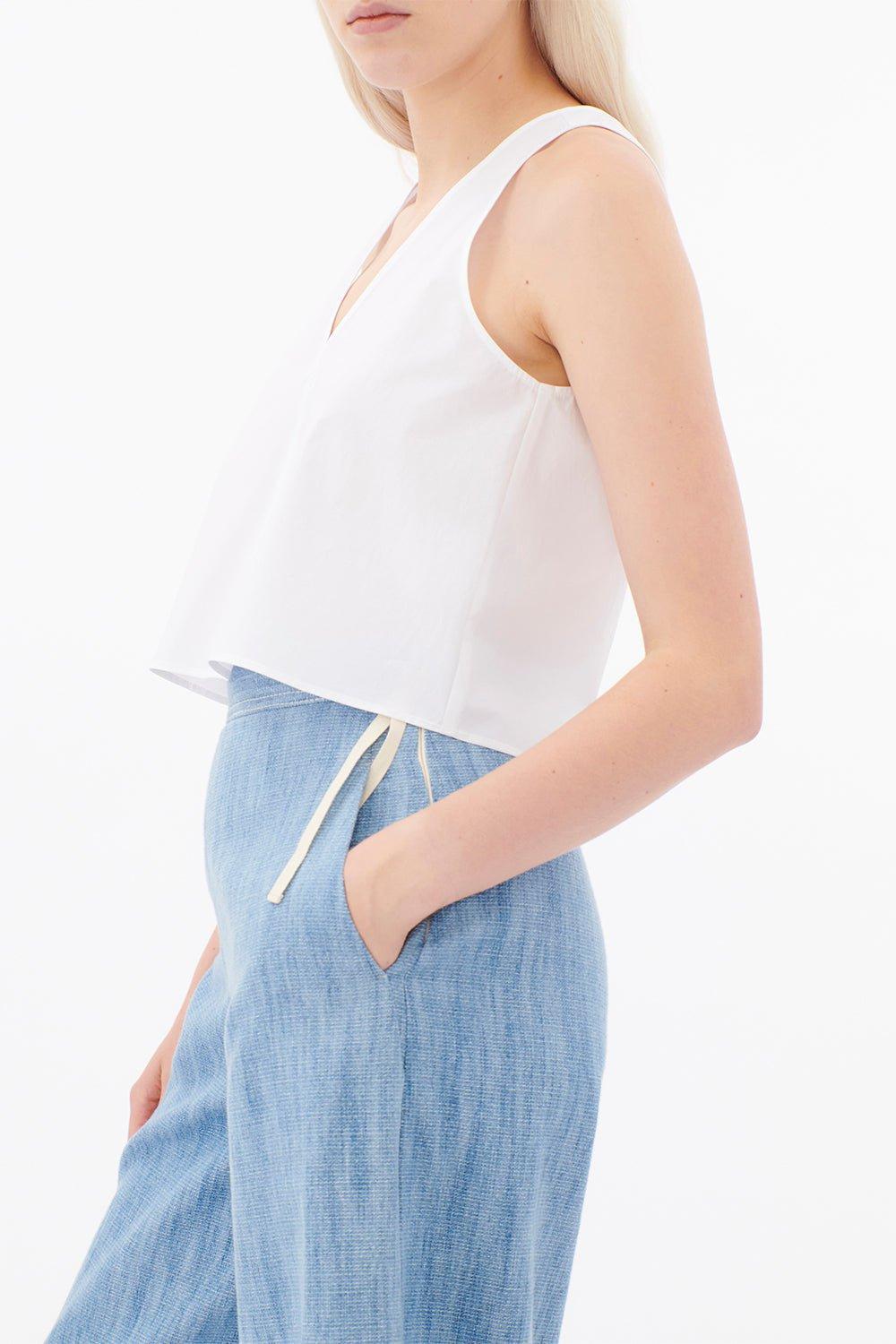 ODEEH-Vneck Crop Tank-