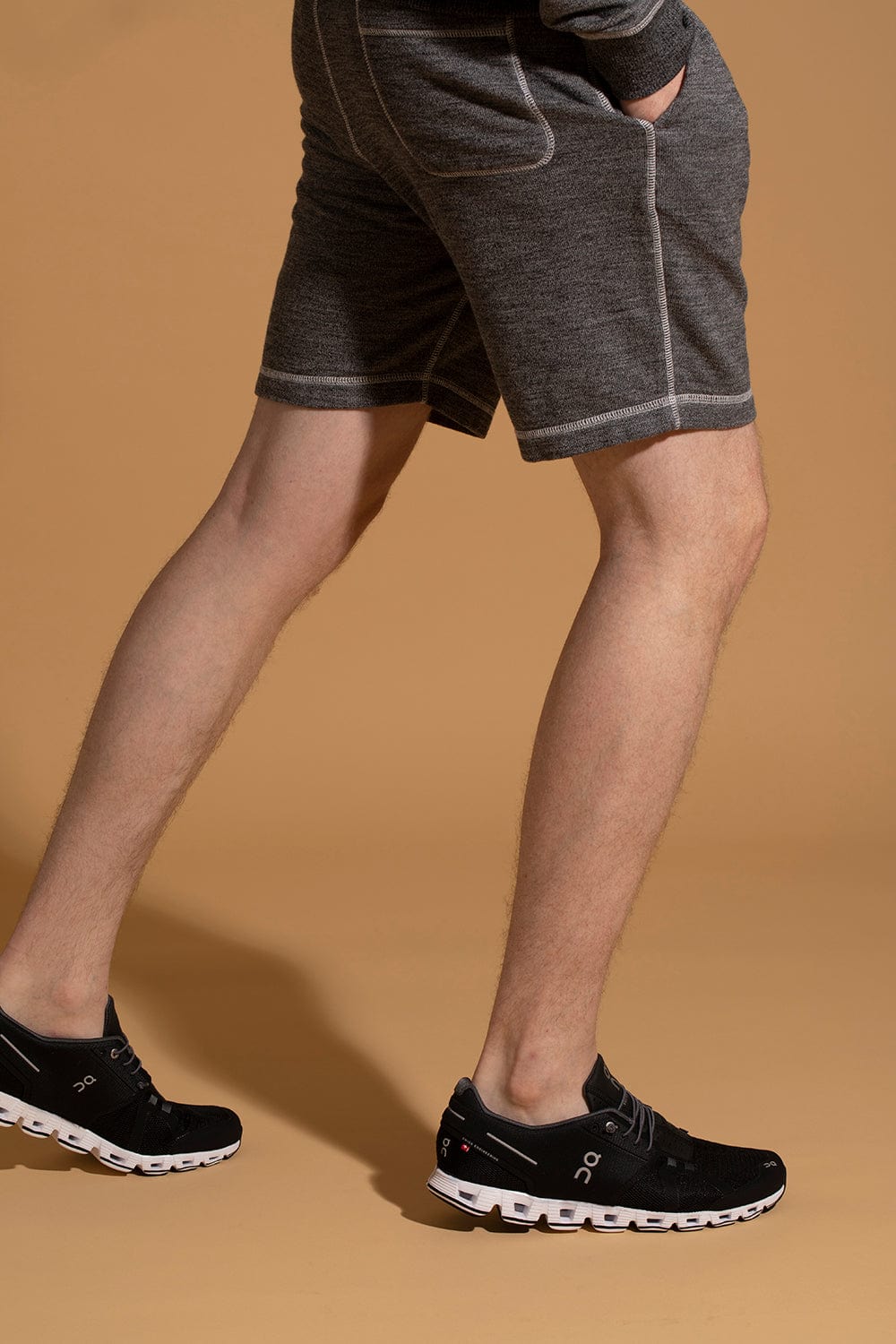 ON RUNNING-Men's Cloud Running Shoe - Black-