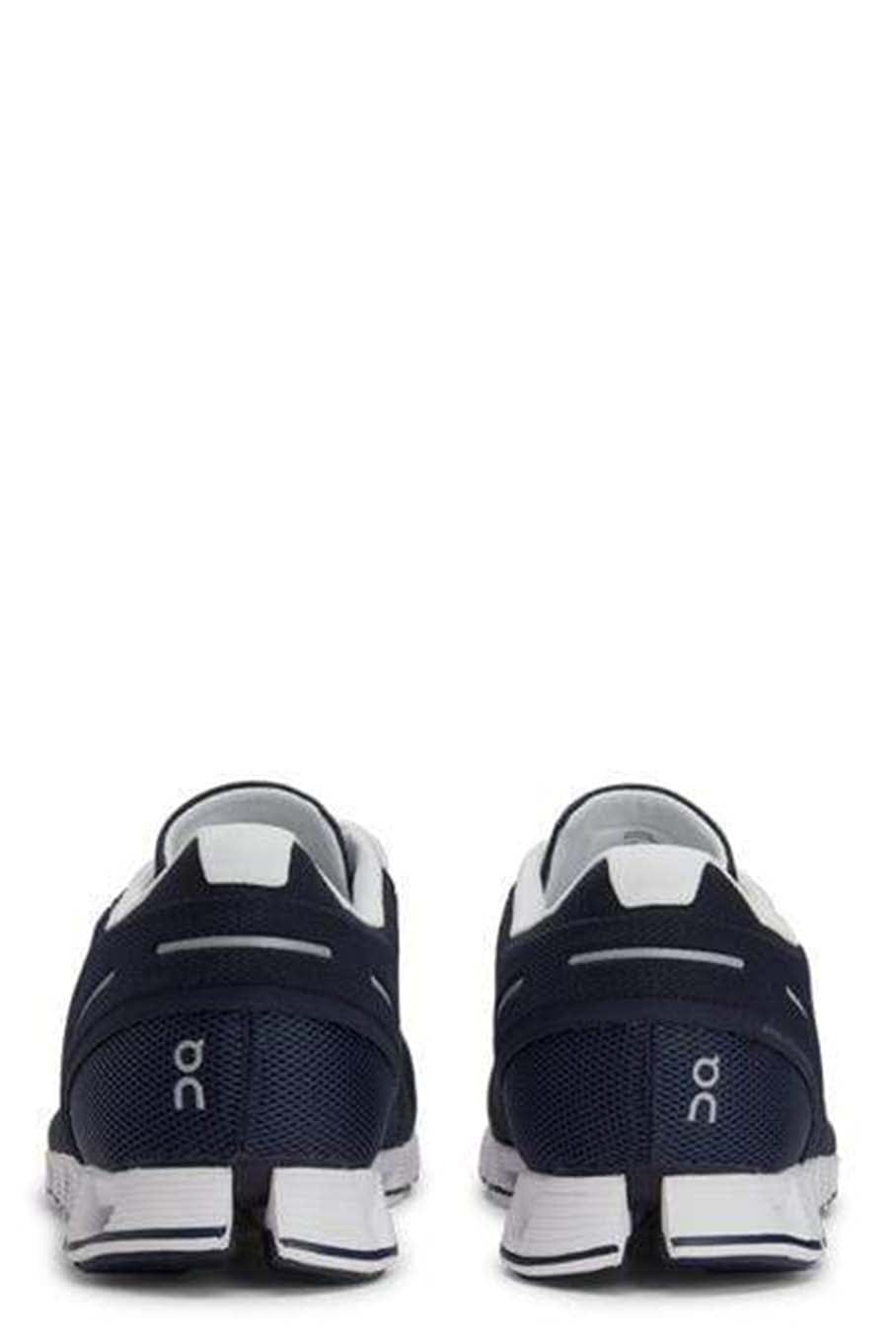 ON RUNNING-Men's Cloud Running Shoe - Navy/White-