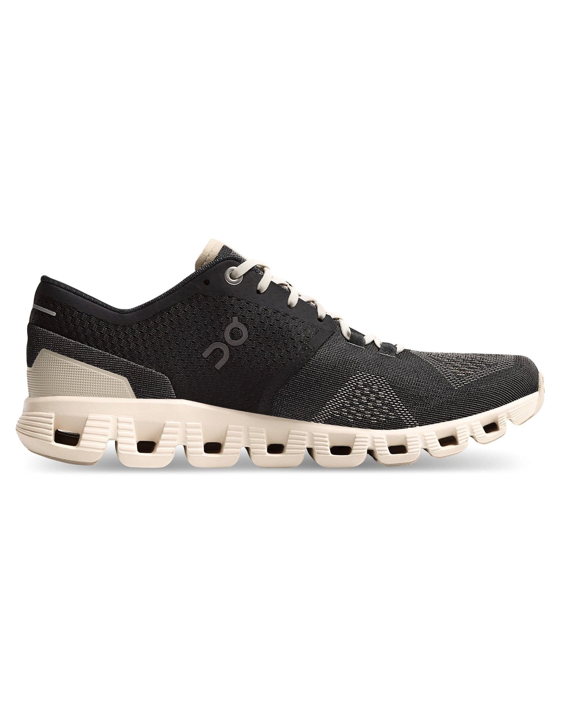 ON RUNNING-Cloud X Running Shoe - Black/Pearl-