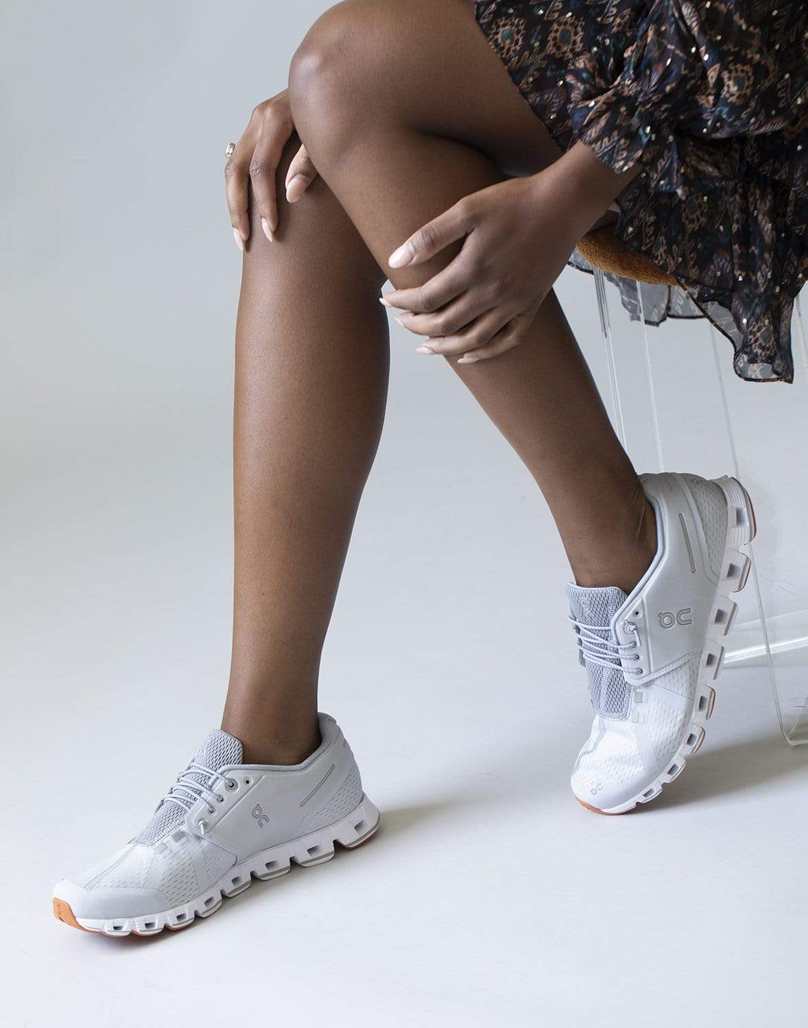 ON RUNNING-Cloud Running Shoe - Glacier/White-