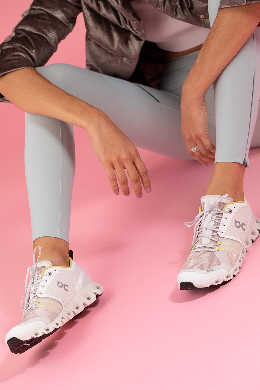 ON RUNNING-Cloud x Shift Running Shoe-