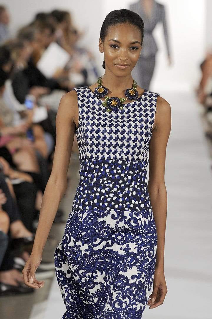 OSCAR DE LA RENTA-Jewel Neckline Dress With Belt-