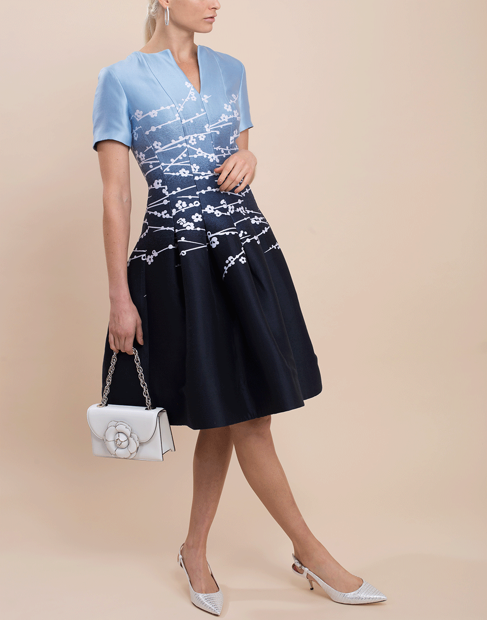 OSCAR DE LA RENTA-Cherry Blossom Jacquard Split Neck Cocktail Dress-