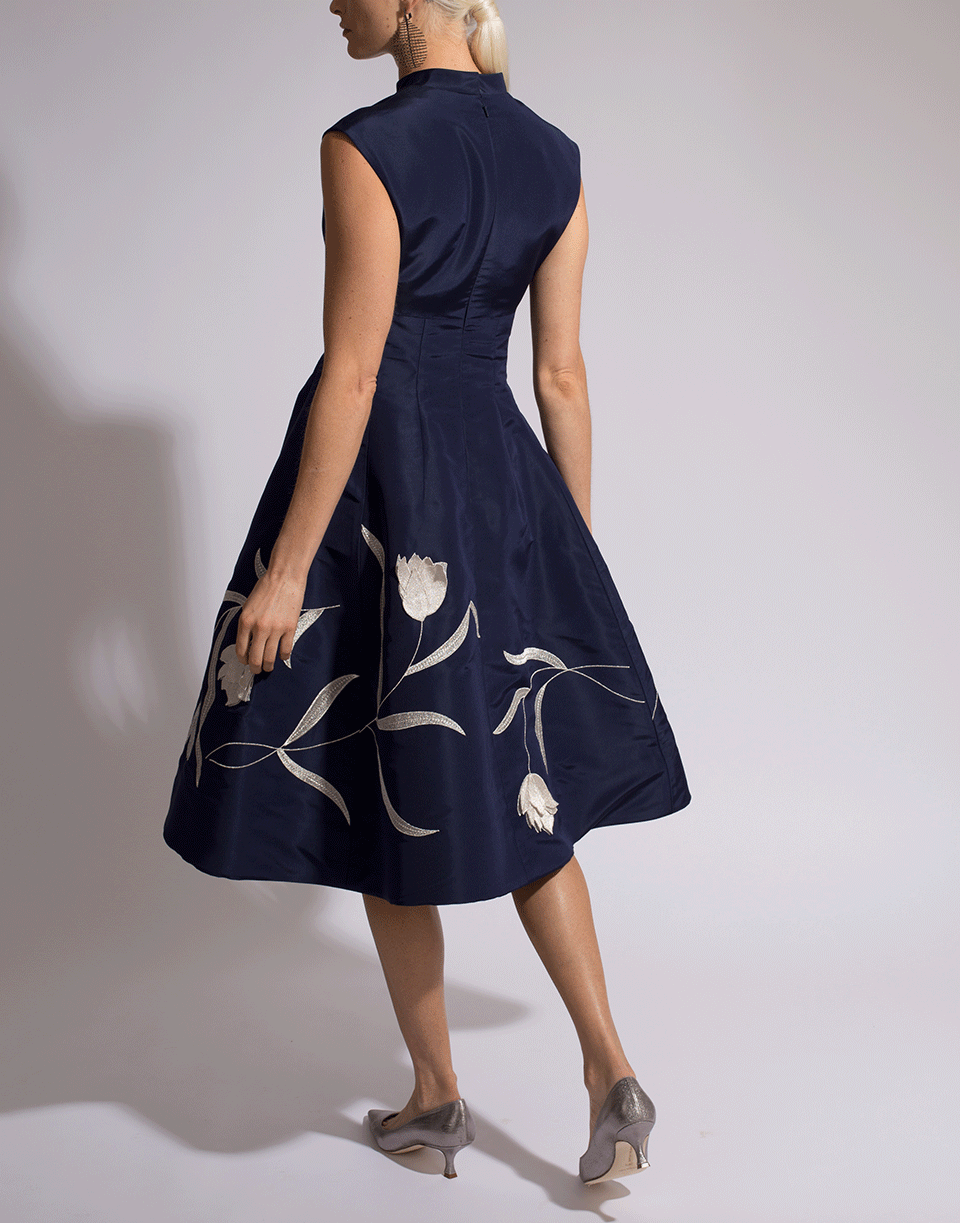 OSCAR DE LA RENTA-Floral Embroidered Dress-
