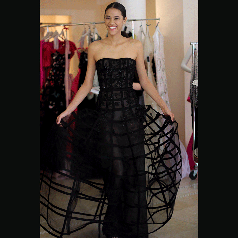 OSCAR DE LA RENTA-Strapless Ball Gown-