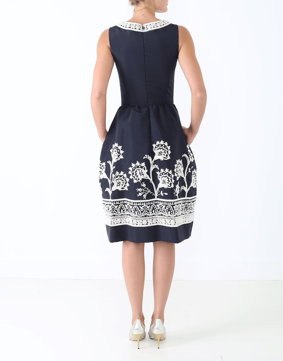 OSCAR DE LA RENTA-Knit Embroidered Dress-NVY/WHT