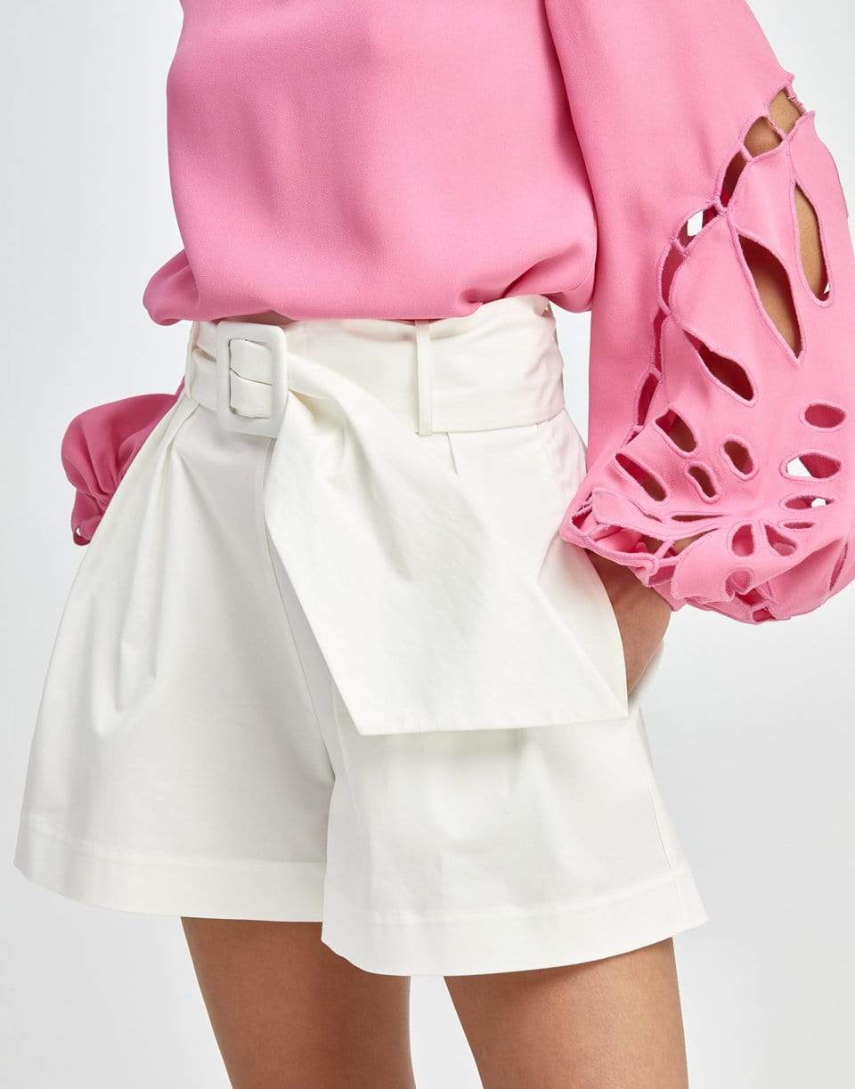OSCAR DE LA RENTA-White Pleated Shorts with Belt-
