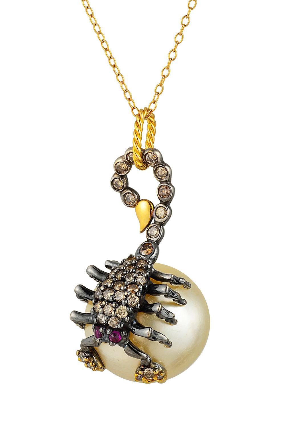 Scorpion Hanging Necklace-YELLOW GOLD-JEWELRYFINE JEWELNECKLACE O-PARULINA