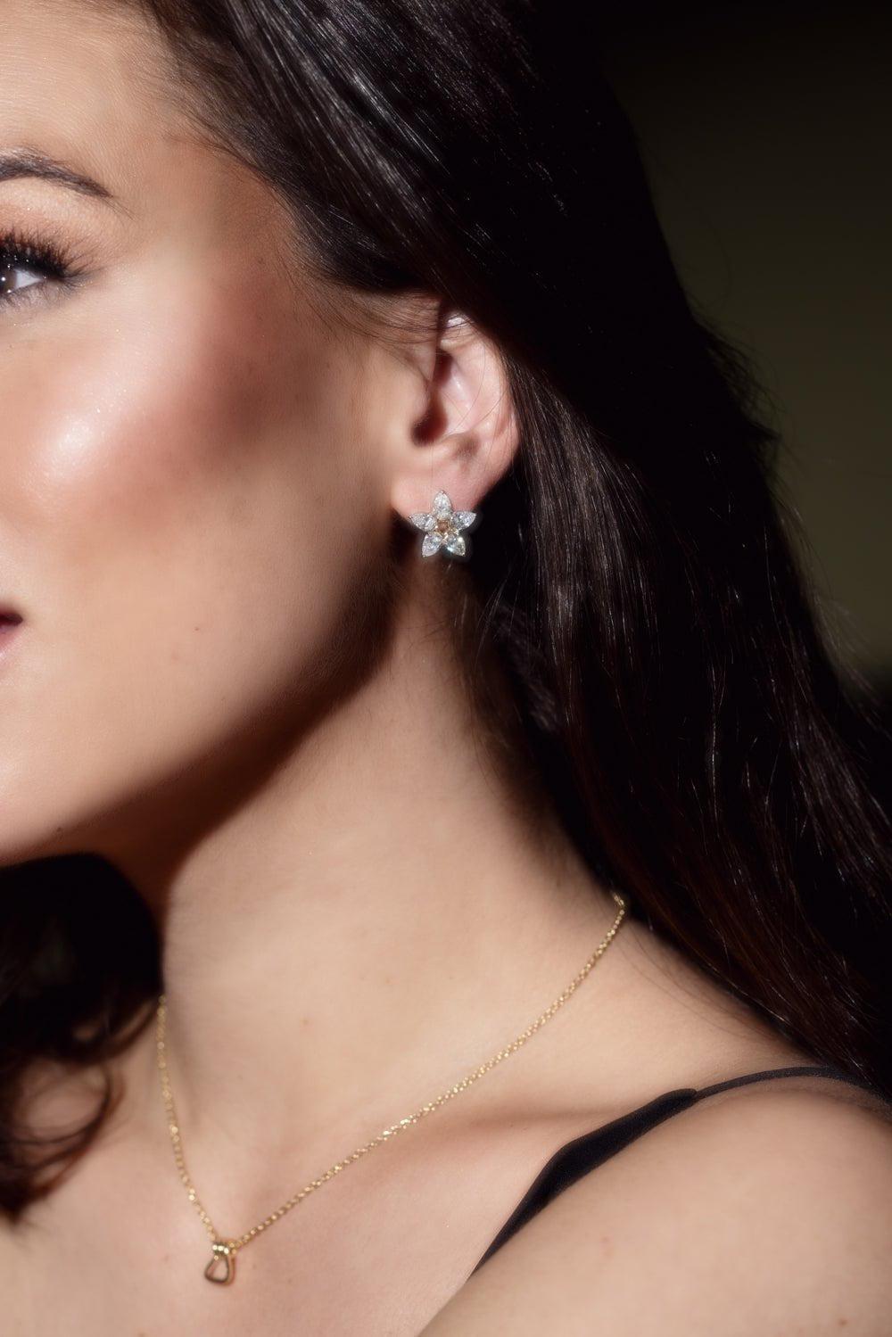 PHILLIPS HOUSE-Pear Flower Stud Earrings-YELLOW GOLD