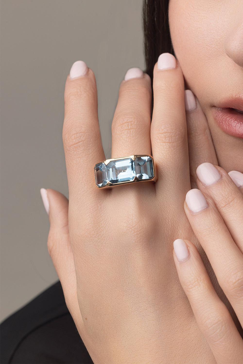 Three Stone Blue Topaz Ring-ROSE GOLD-7-JEWELRYFINE JEWELRING-PIRANESI