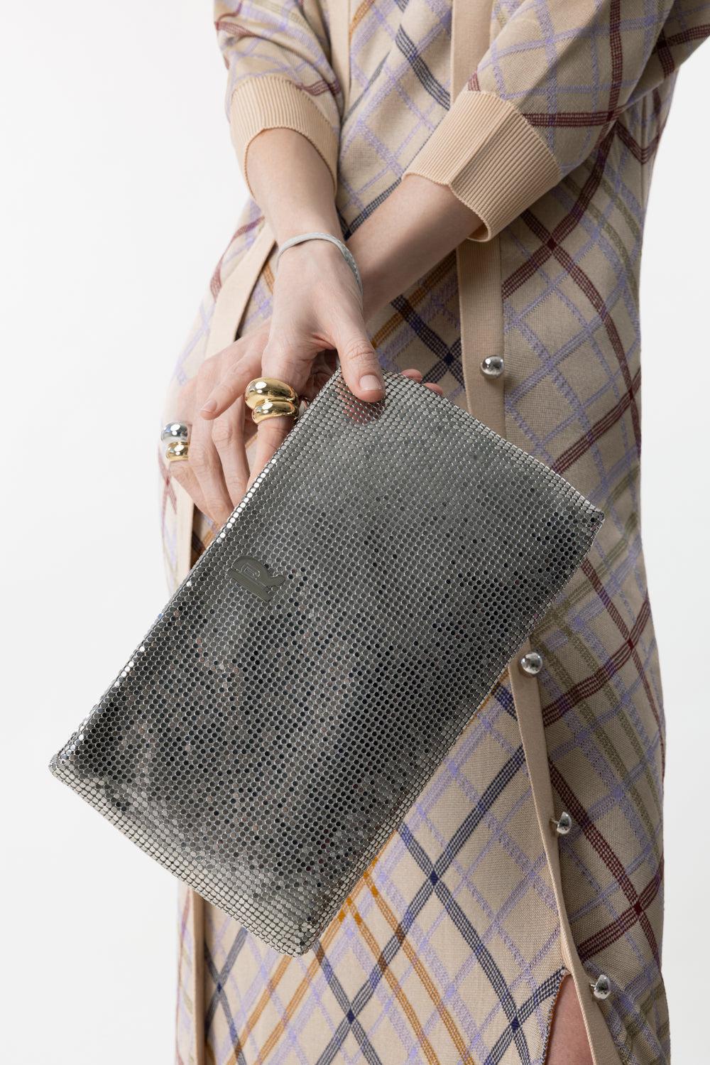 METALLIC WRISTLET CLUTCH - SILVER-SILVER-O/S-HANDBAGCLUTCHES-RABANNE