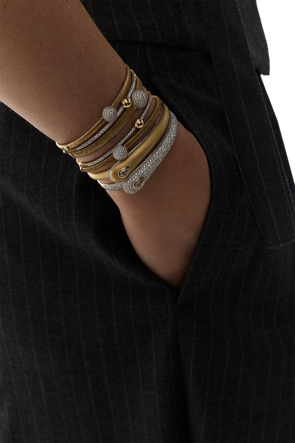 Diamond Pear Prestige Bangle Bracelet-YELLOW GOLD-JEWELRYFINE JEWELBRACELET O-RAINBOW K