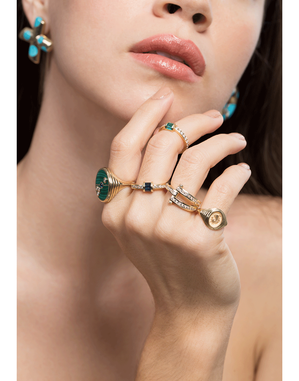 RETROUVAI-Blue Sapphire and Diamond Channel Band-YELLOW GOLD