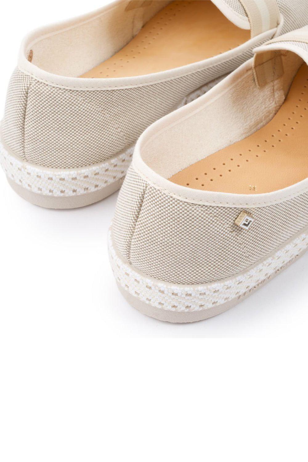 RIVIERAS-Classic College Shoe - Beigish-