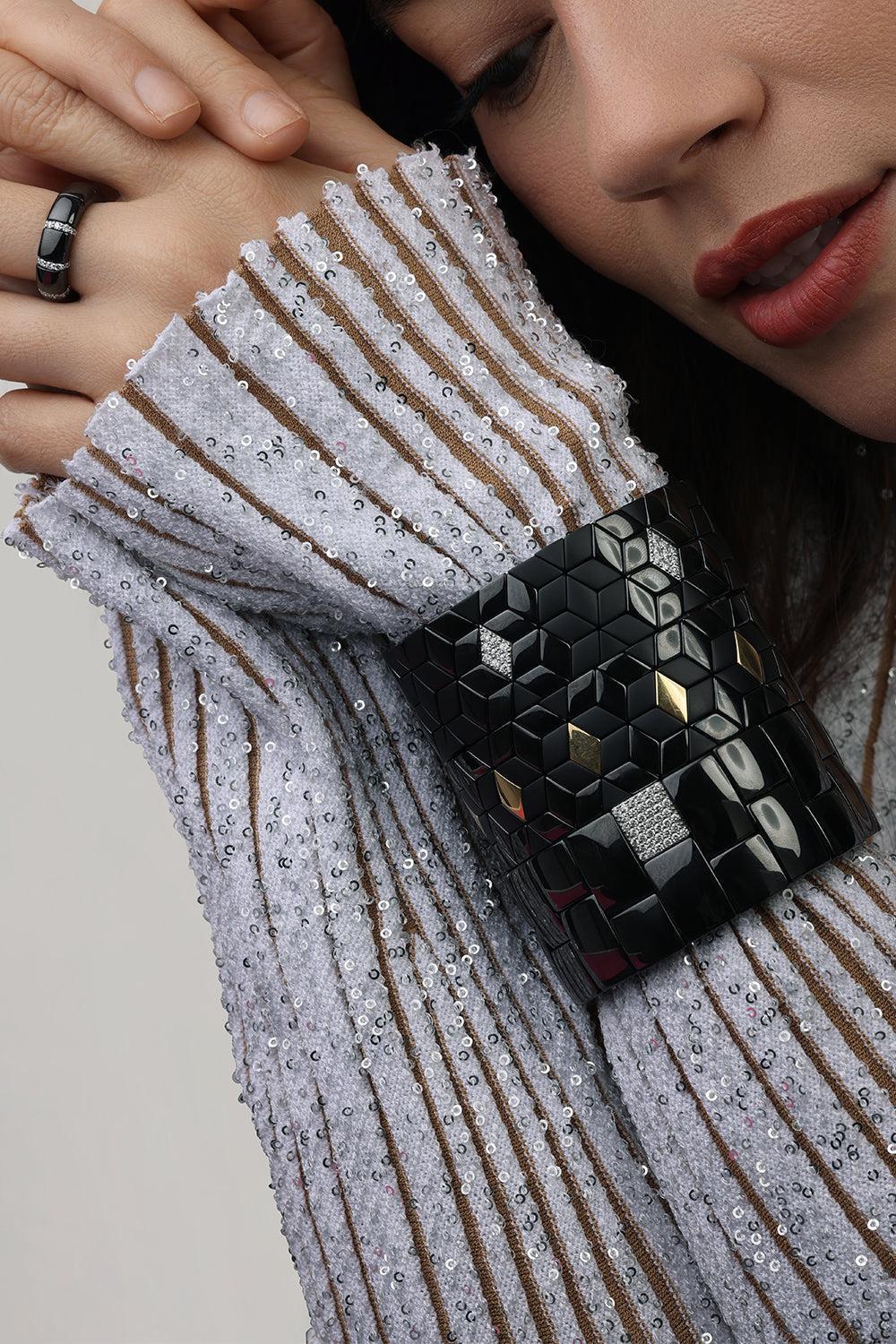 Three Gold Diamond Black Cube Stretch Bracelet-WHITE GOLD-JEWELRYFINE JEWELBRACELET O-ROBERTO DEMEGLIO