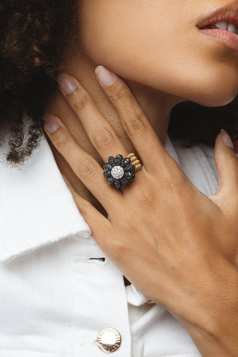ROBERTO DEMEGLIO-Flower Margarita Stretch Ring-WHITE GOLD