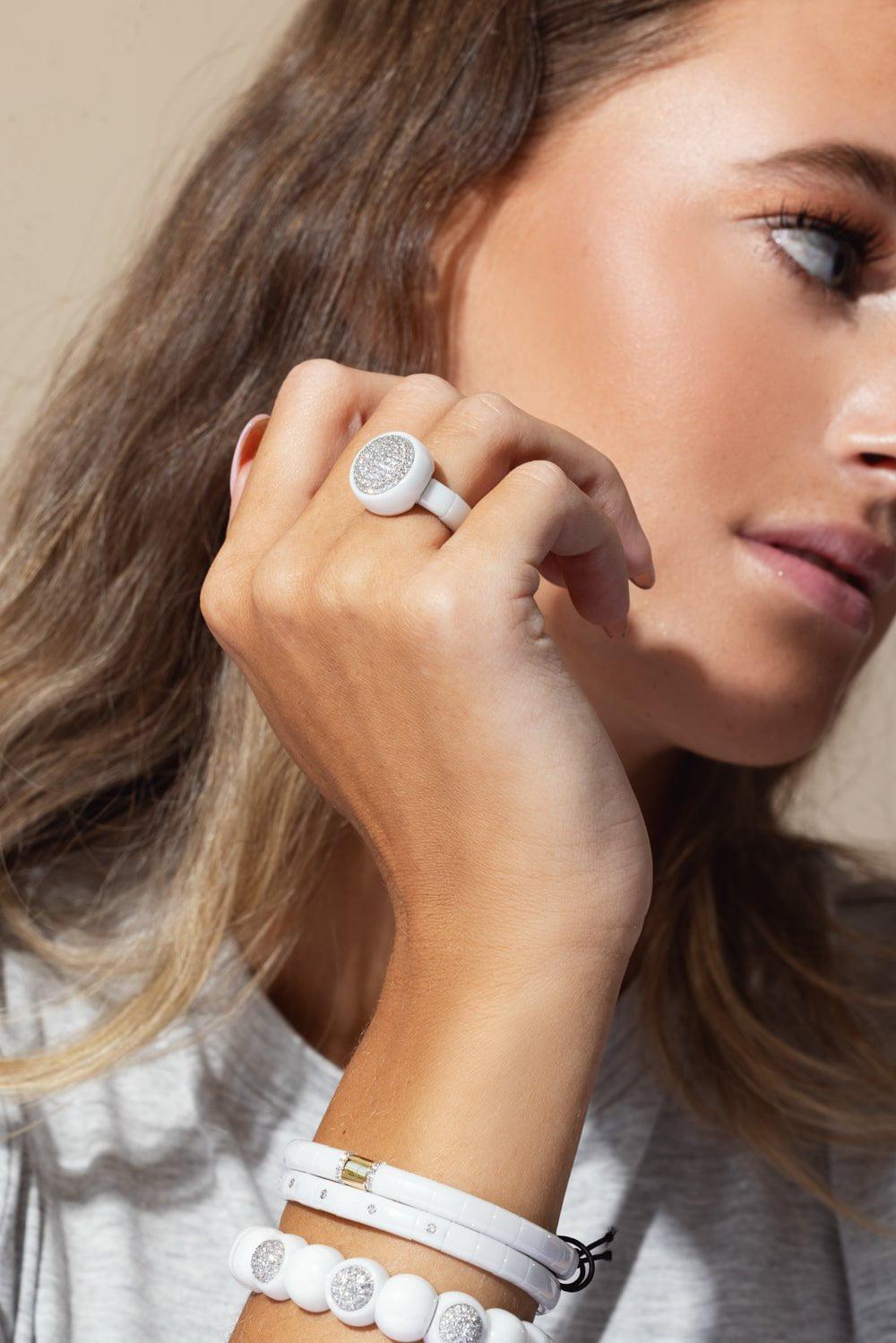 ROBERTO DEMEGLIO-White Ceramic Stretch Dama Ring-WHITE GOLD