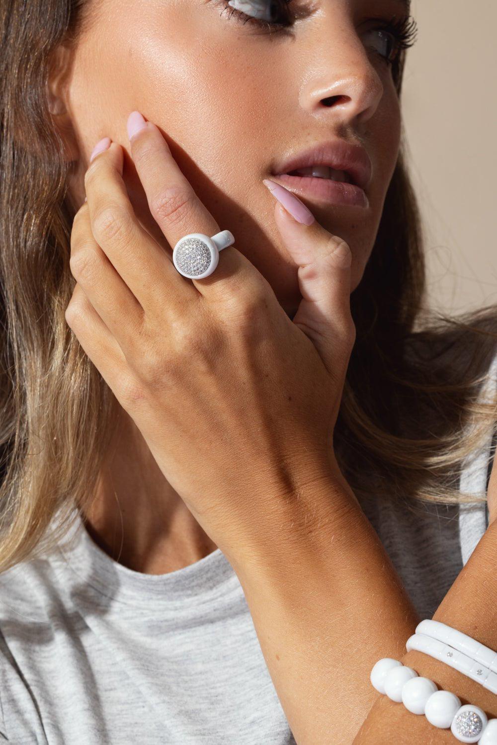 ROBERTO DEMEGLIO-White Ceramic Stretch Dama Ring-WHITE GOLD
