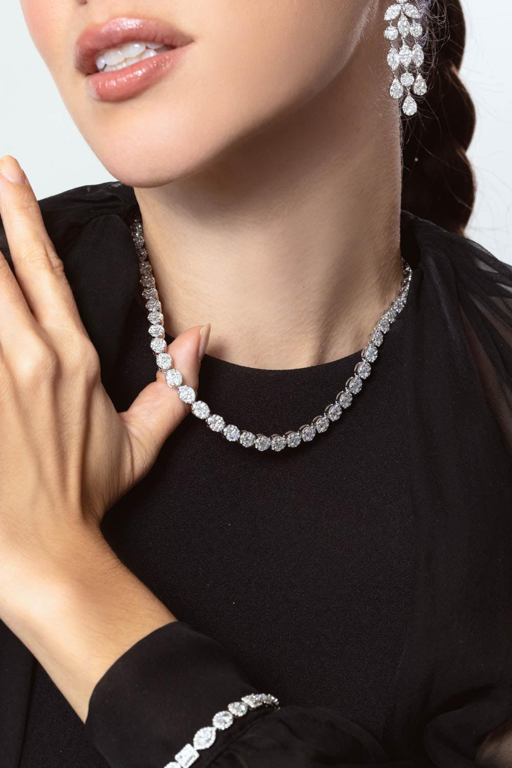 RUCHI NEW YORK-Infiniti Diamond Oval Necklace-WHITE GOLD