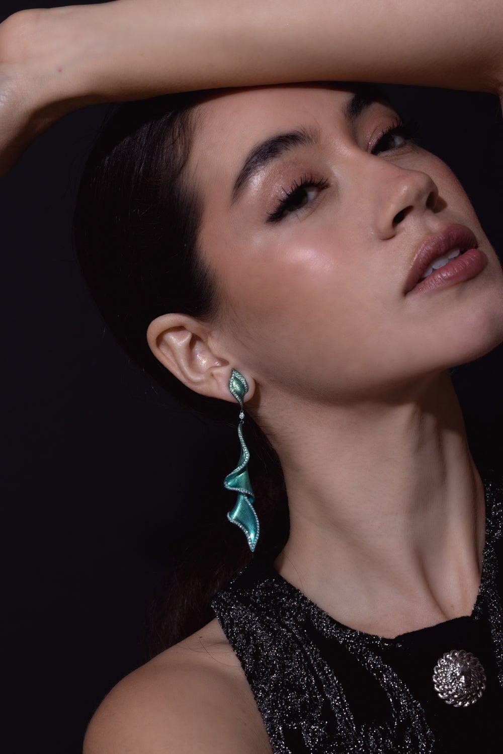 SABOO FINE JEWELS-Green Diamond Drop Earrings-TITANIUM