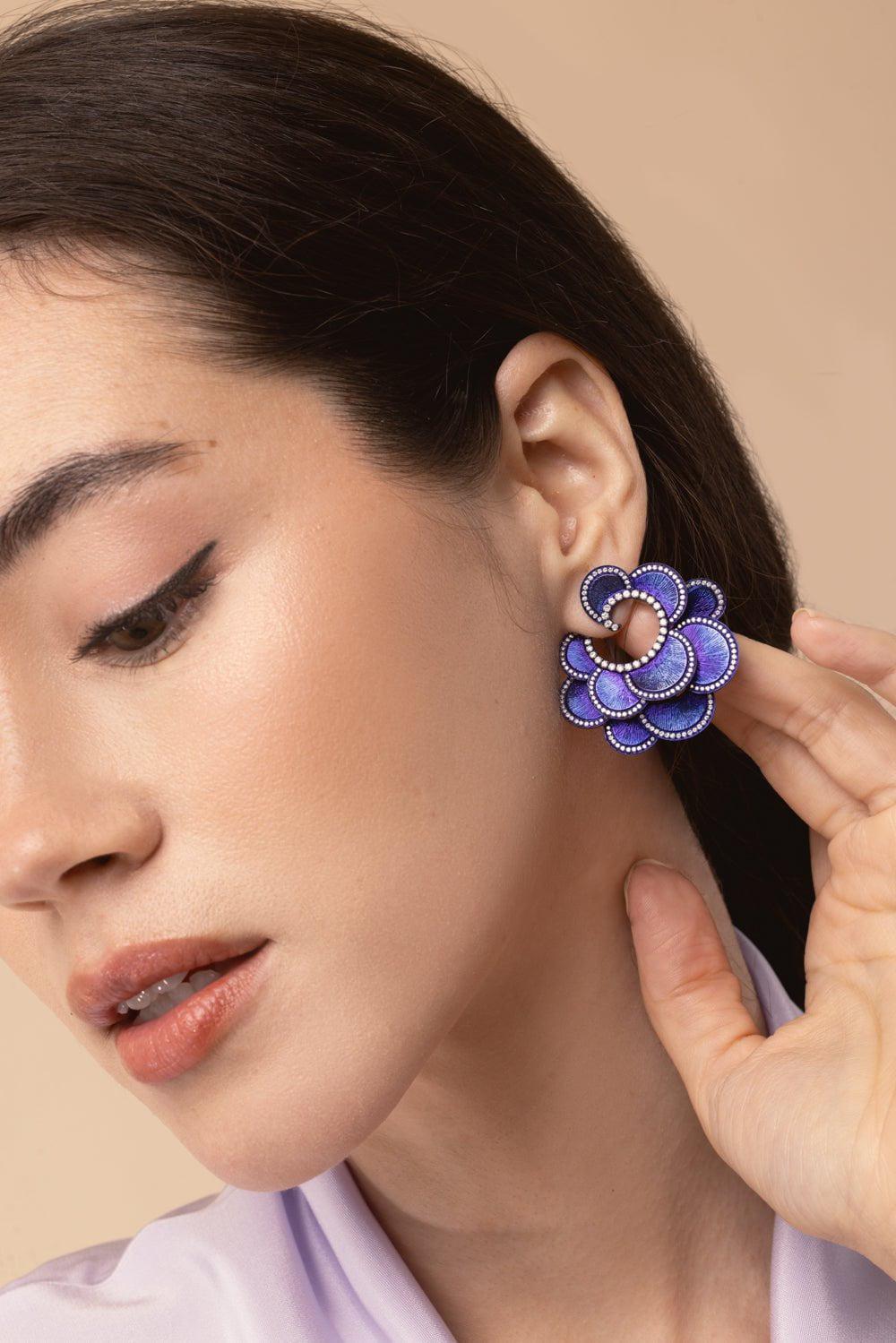 SABOO FINE JEWELS-Scalloped Diamond Earrings-TITANIUM