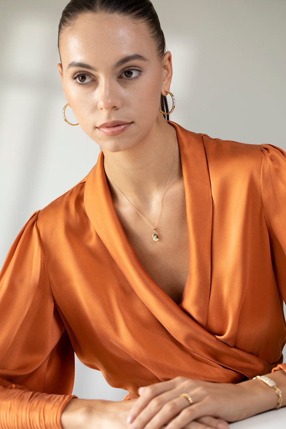 SARA WEINSTOCK-Small Taj Pendant Illusion Necklace-YELLOW GOLD