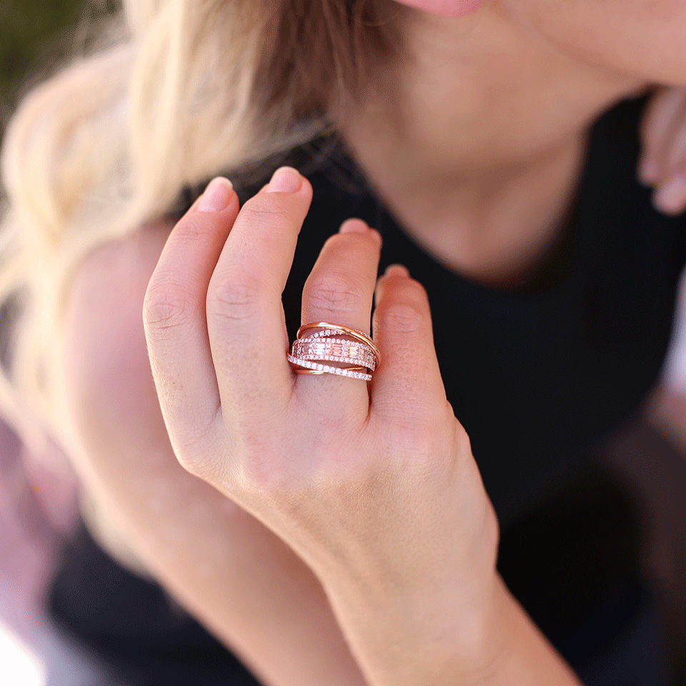SHAY JEWELRY-Diamond Orbit Baguette Ring-ROSE GOLD