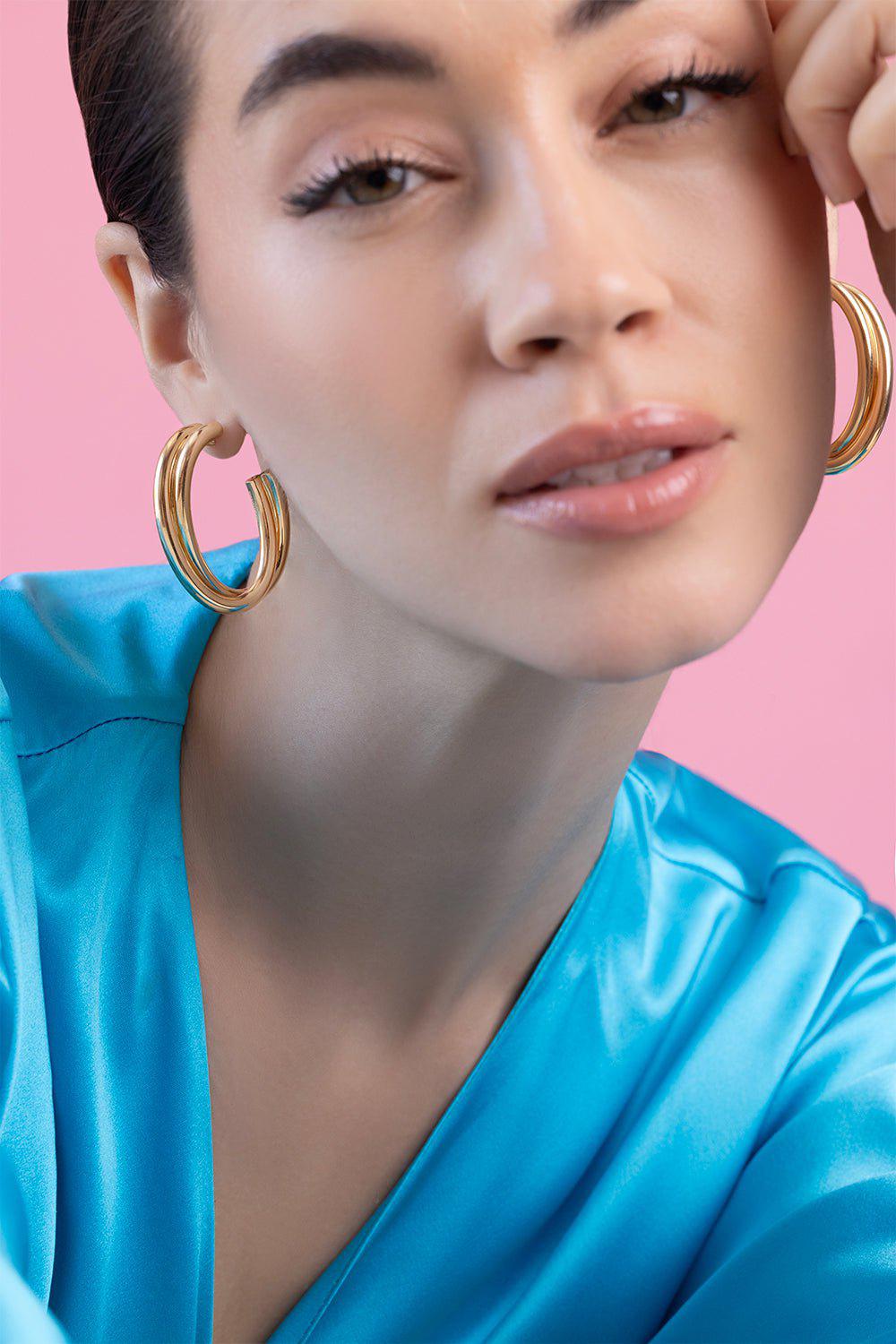 SIDNEY GARBER-Oval Intertwined Hoop Earrings-YELLOW GOLD