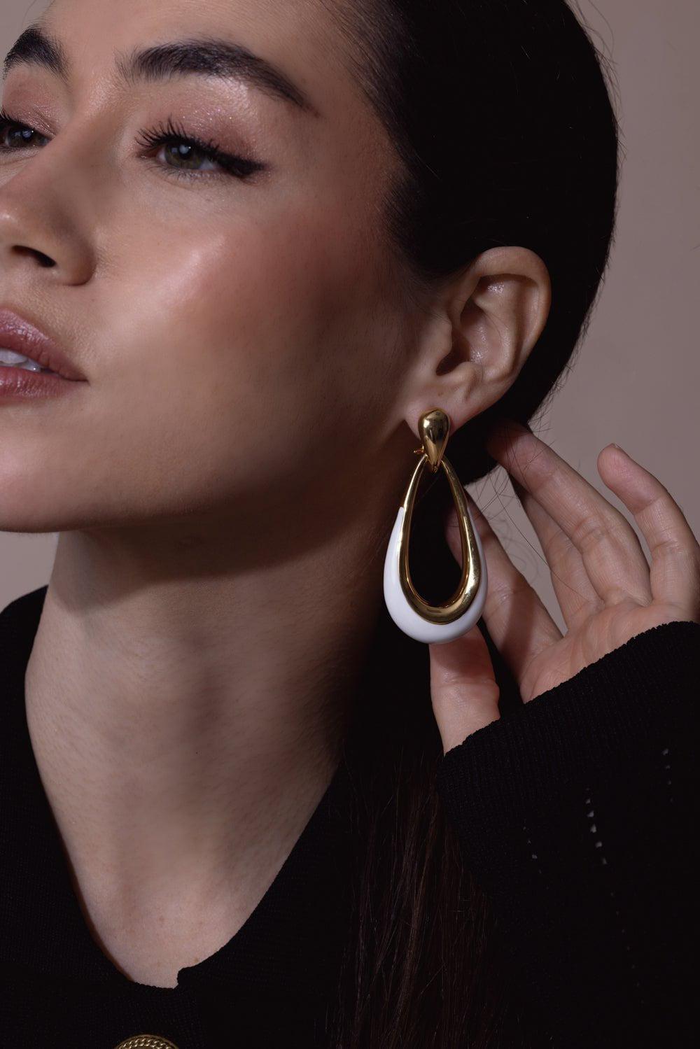SIDNEY GARBER-White Door Knocker Earrings-YELLOW GOLD