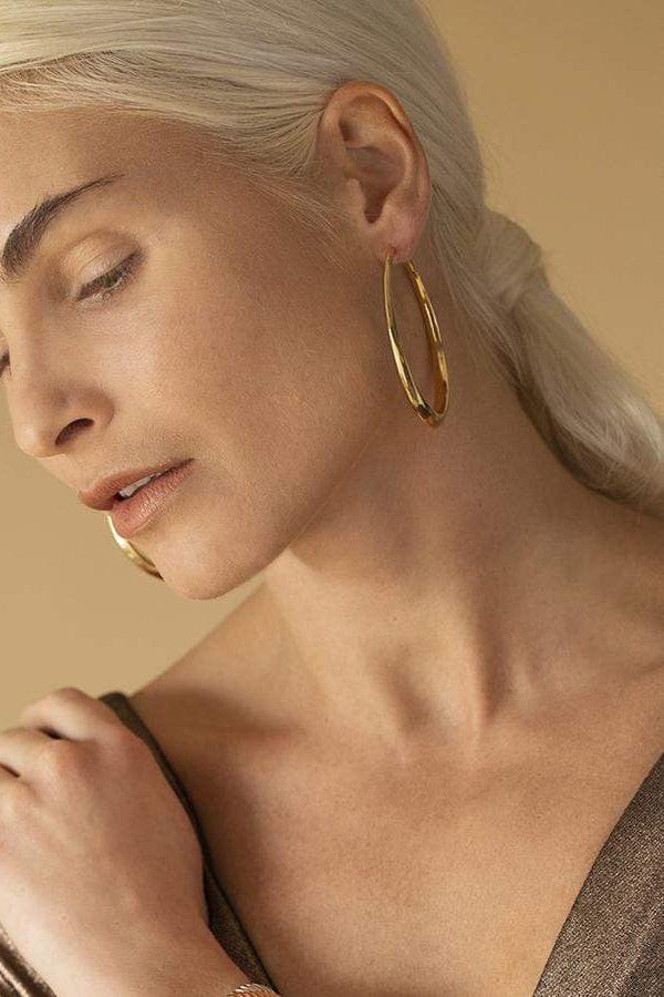 SIDNEY GARBER-Yellow Gold Oval Hoop Earrings-YELLOW GOLD