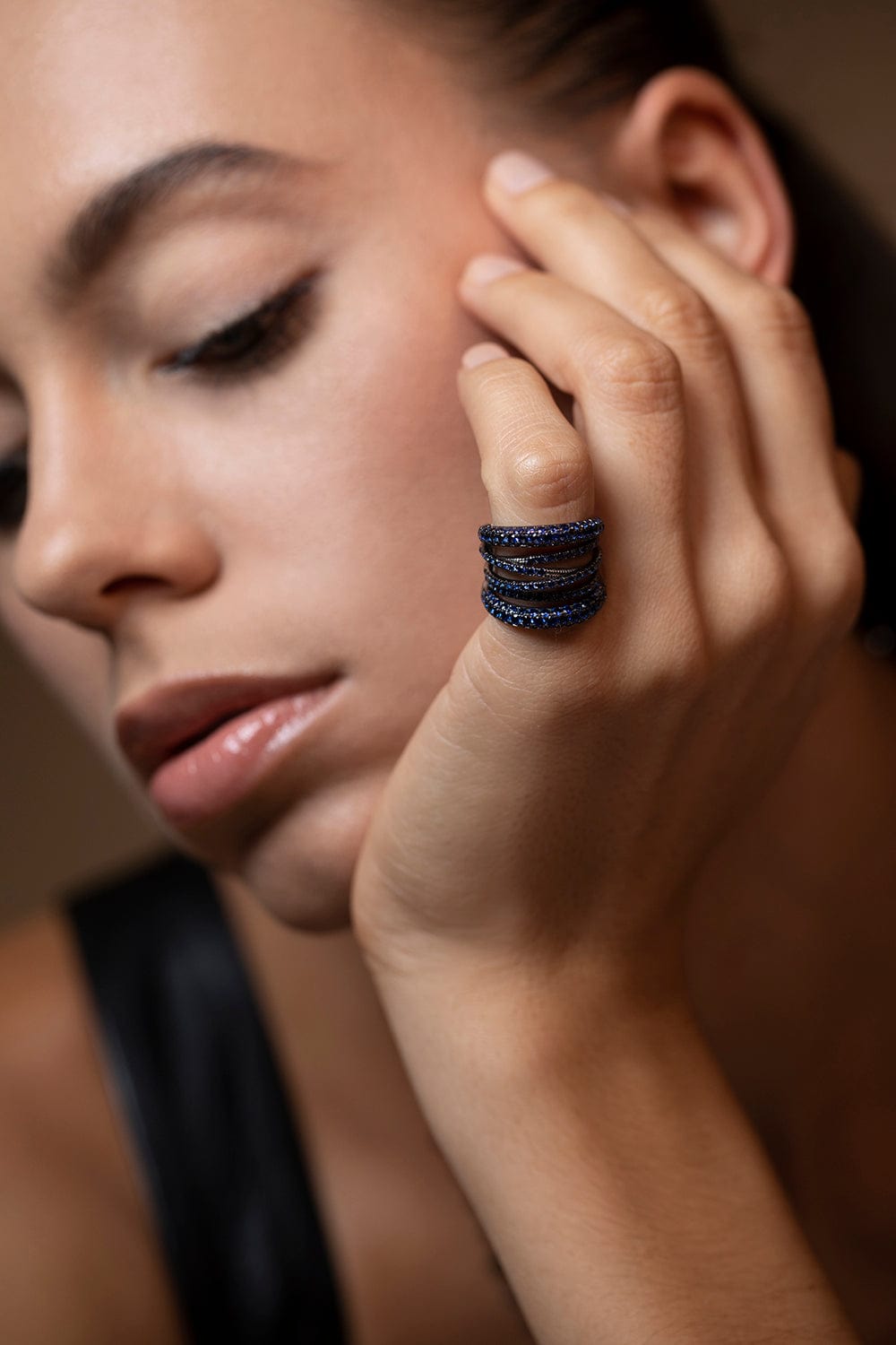 SIDNEY GARBER-Blue Sapphire Scribble Ring-BLACK GOLD