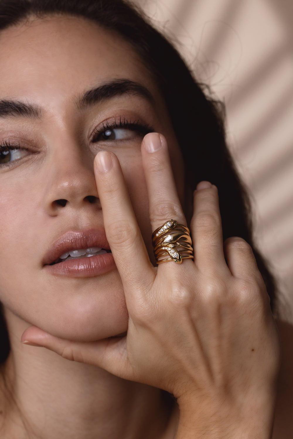 SIDNEY GARBER-Three Headed Serpentine Ring-YELLOW GOLD