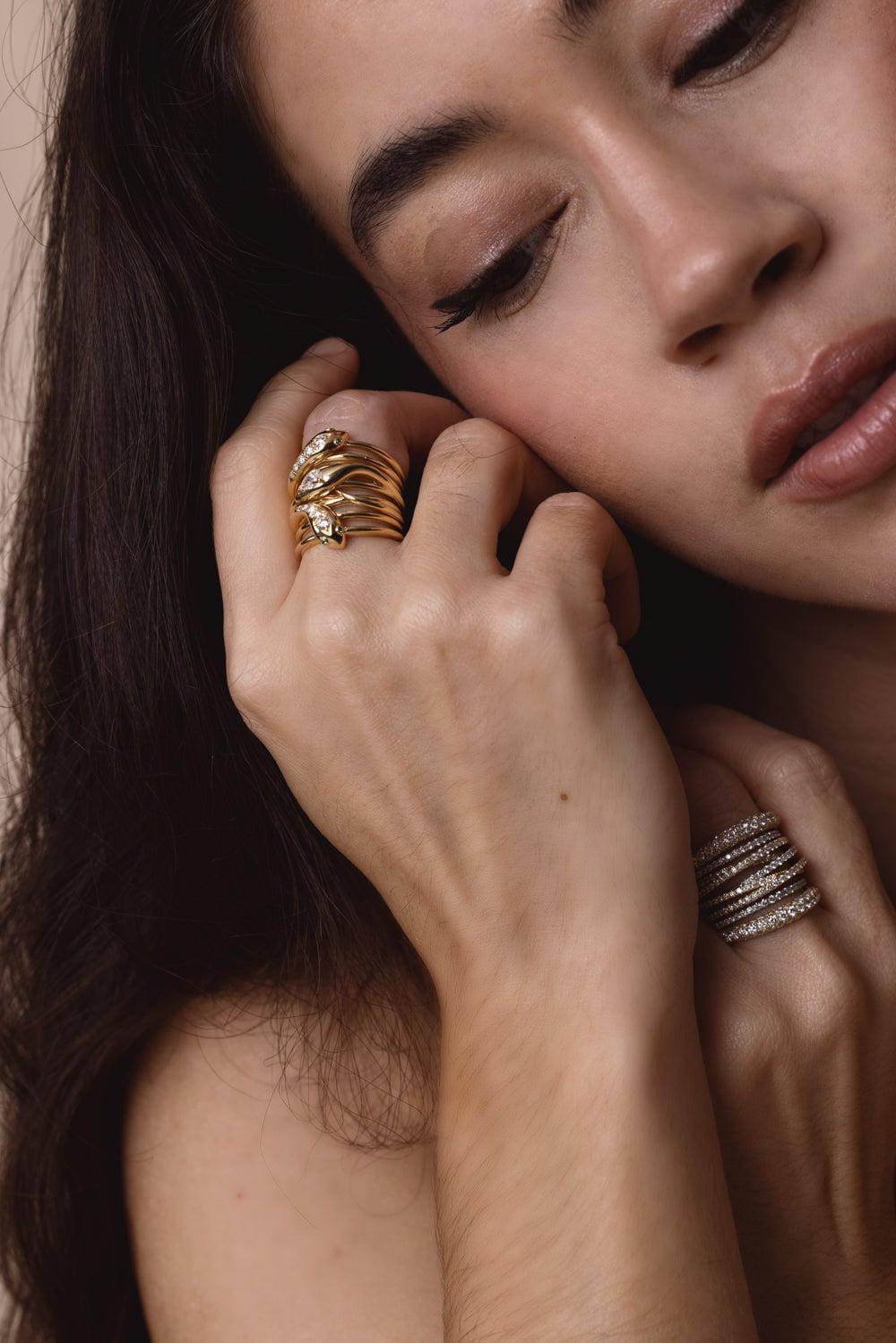 SIDNEY GARBER-Three Headed Serpentine Ring-YELLOW GOLD